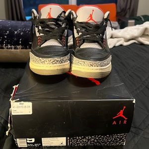 Air Jordan 3 black cement